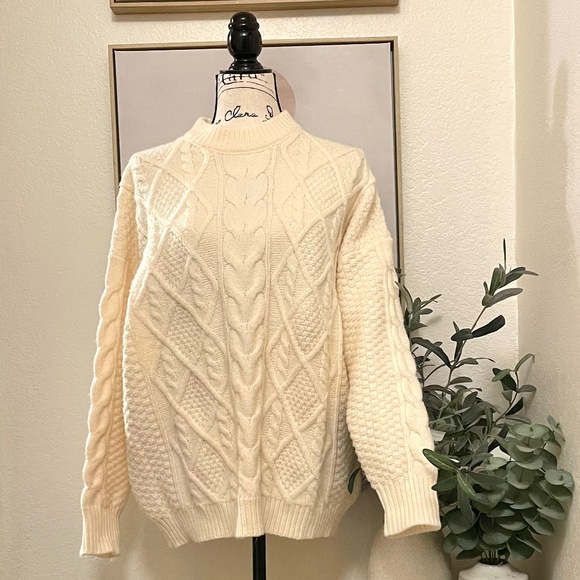 Cream Sweater - Picture 1 of 1